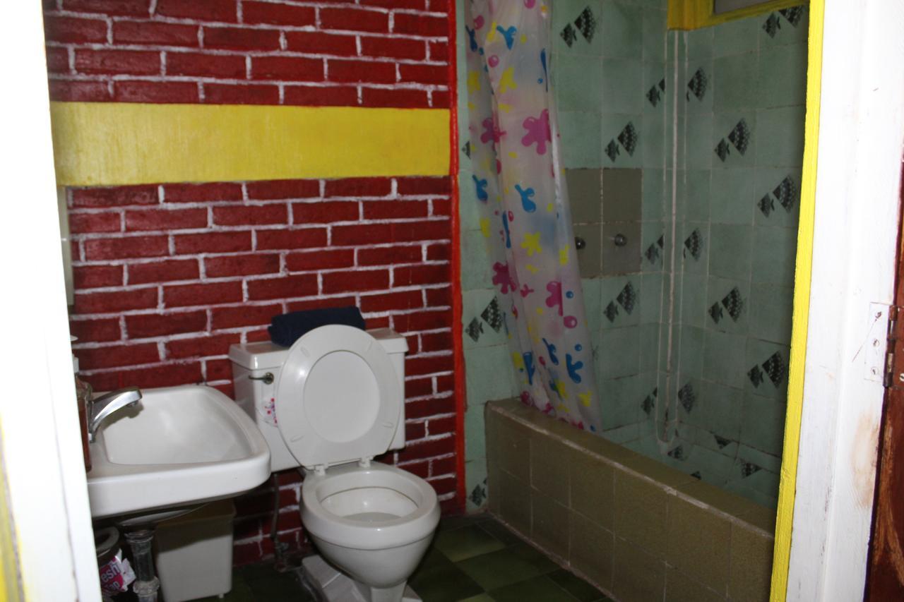 Hotel Casa Del Viajero ケツァルテナンゴ エクステリア 写真
