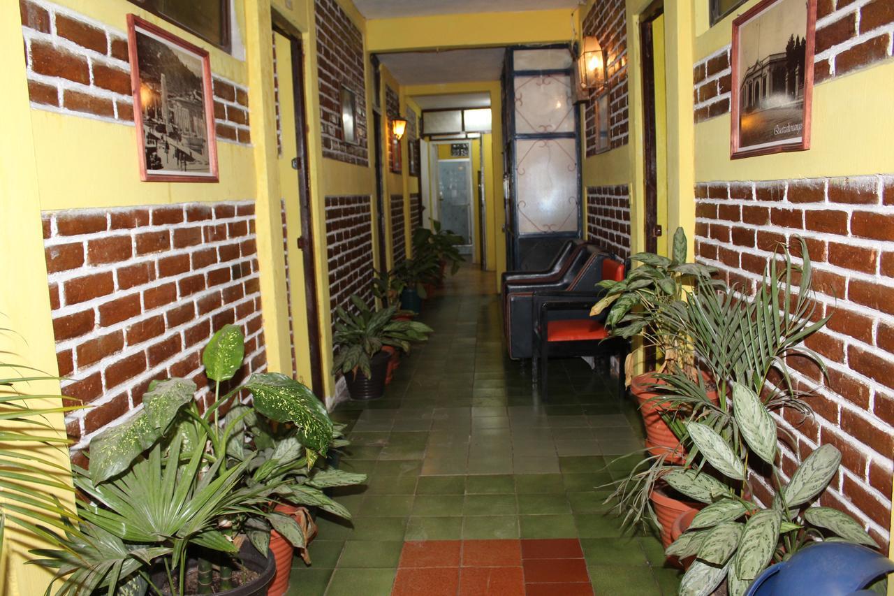 Hotel Casa Del Viajero ケツァルテナンゴ エクステリア 写真
